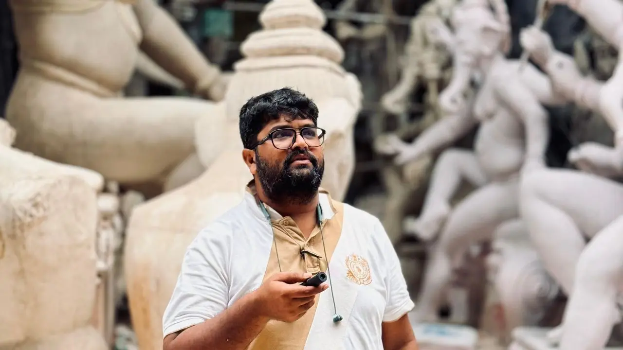 Portrait of sculptor Shri Siddhesh Dighole